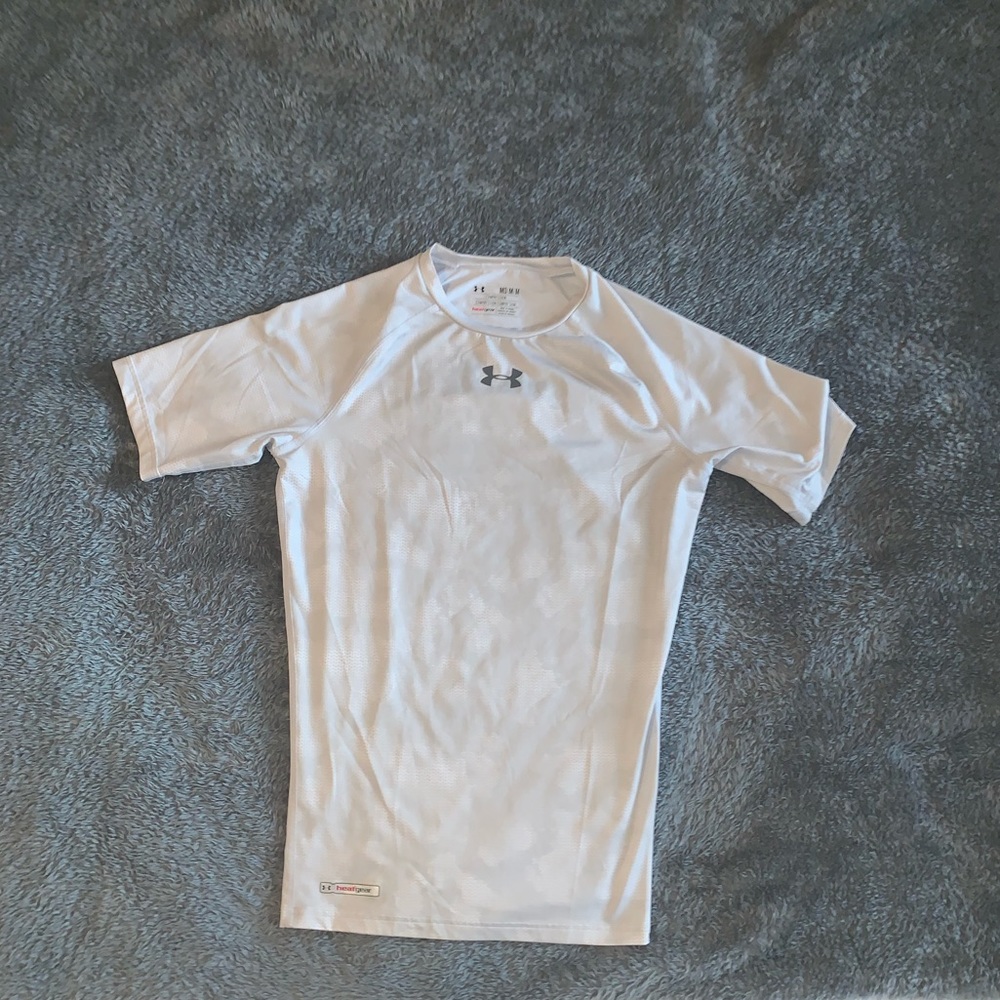 Underarmour Shortsleeved Compression Shirt
